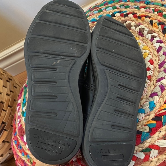 Cole Haan Classic Black Leather Men's Dress Shoes - Picture 8 of 8